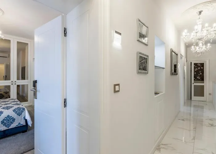 Elixir Luxury Rooms