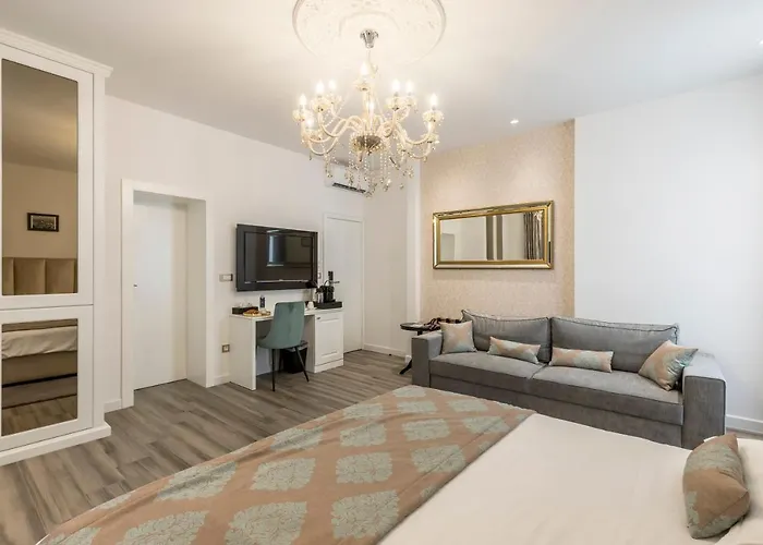 Elixir Luxury Rooms