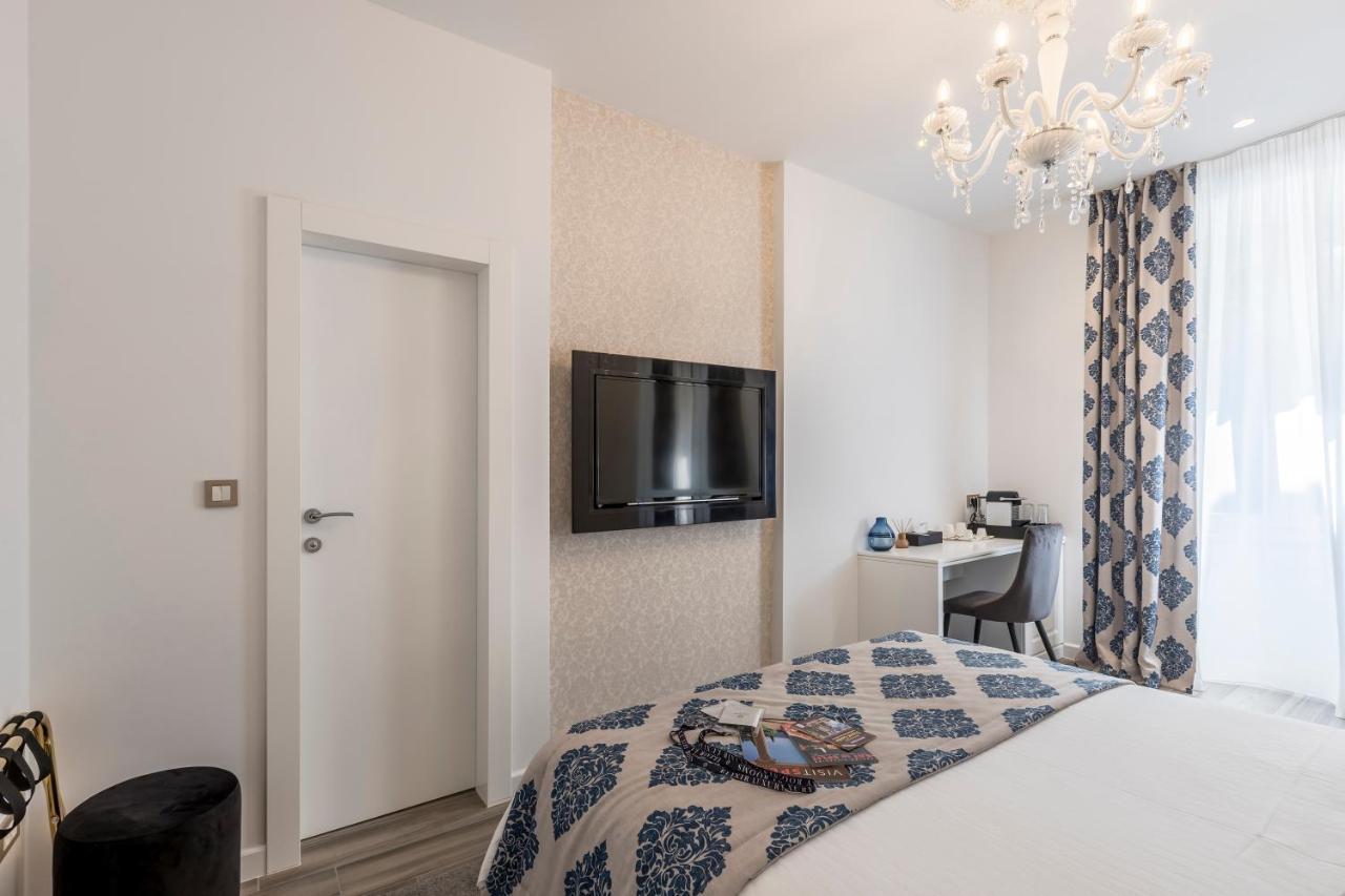 Penzión pre hostí Elixir Luxury Split